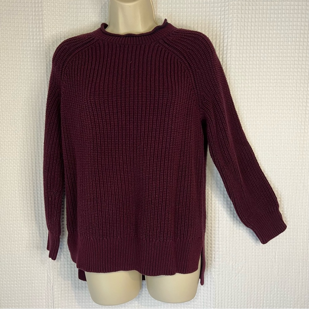 Ellen Tracy cowl neck knit sweater, size small, maroon